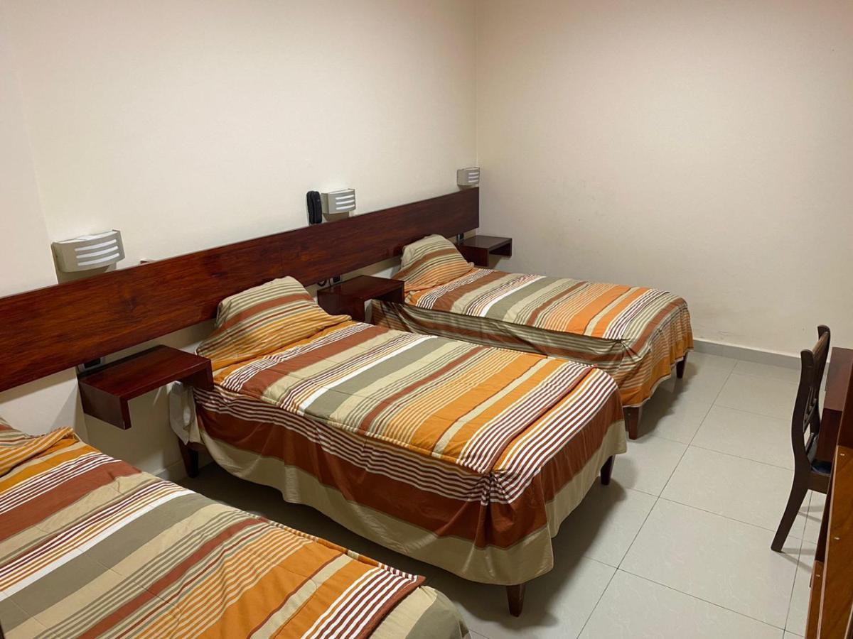 Tariri Hotel Pucallpa Exteriör bild