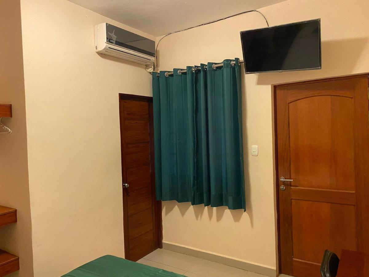 Tariri Hotel Pucallpa Exteriör bild