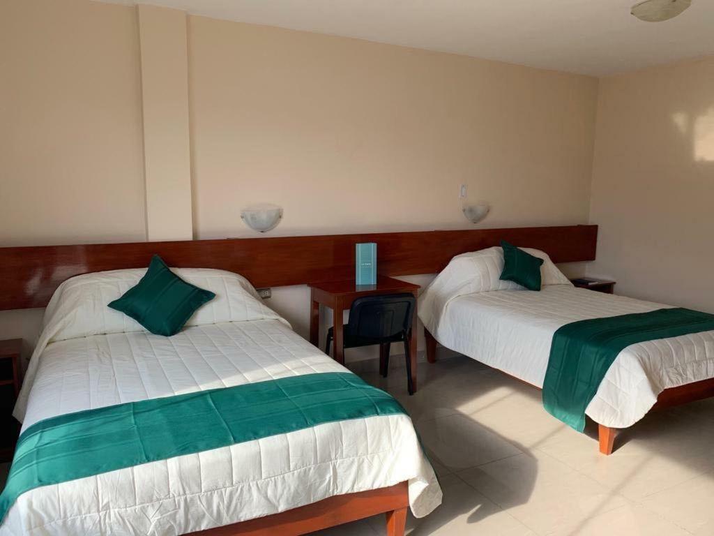 Tariri Hotel Pucallpa Exteriör bild